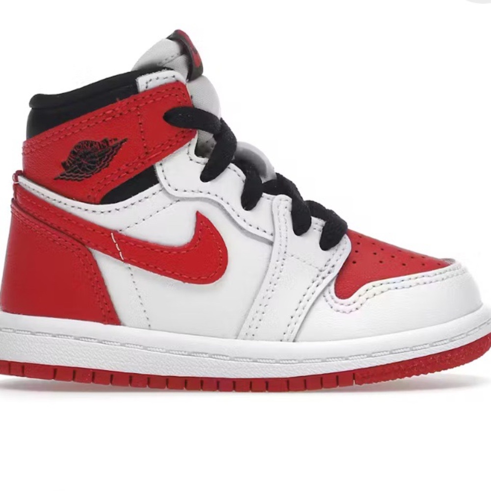 Nike Baby Jordan Retro 1 High Tops Sz 6